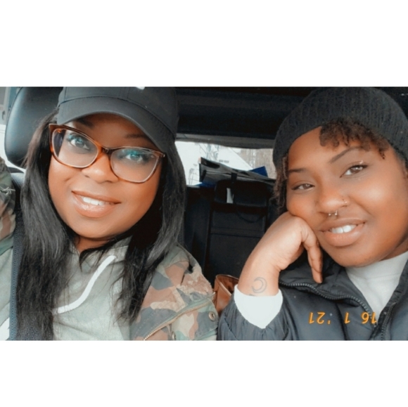 me nombre es Amaree (Uh Mar E) - Picture 3 of 6